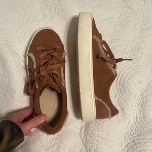 Ugg sneakers